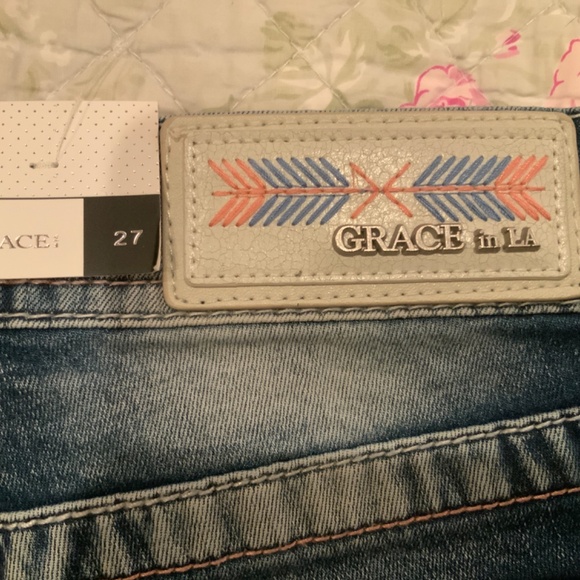 Grace In LA SHORTS Denim Jean 27 BRAND New Distressed Patches Surf Cut Offs Boho - Picture 8 of 13